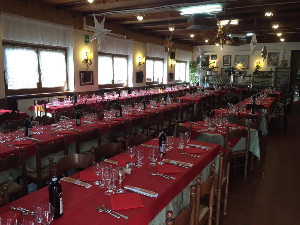 Albergo Chiara Savignone Bagian luar foto