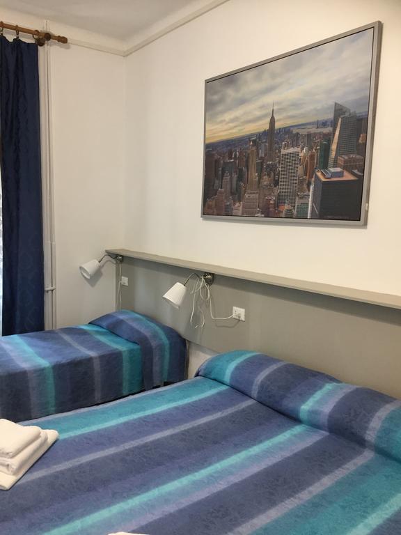 Albergo Chiara Savignone Bagian luar foto