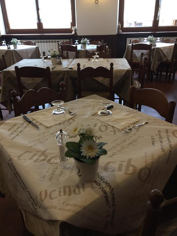 Albergo Chiara Savignone Bagian luar foto