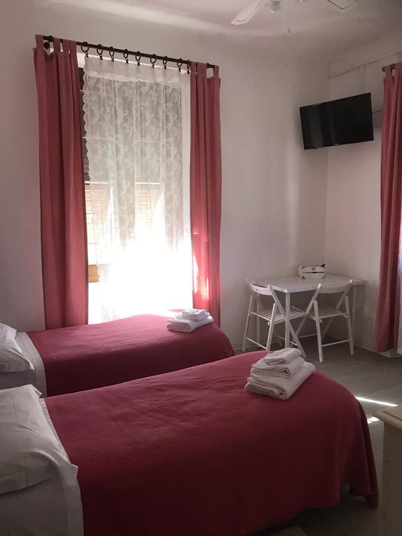 Albergo Chiara Savignone Bagian luar foto