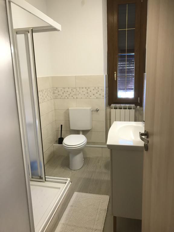 Albergo Chiara Savignone Bagian luar foto