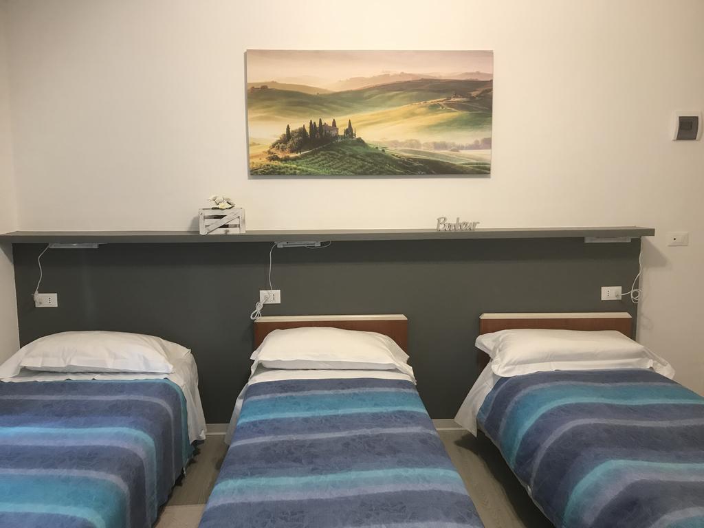 Albergo Chiara Savignone Bagian luar foto